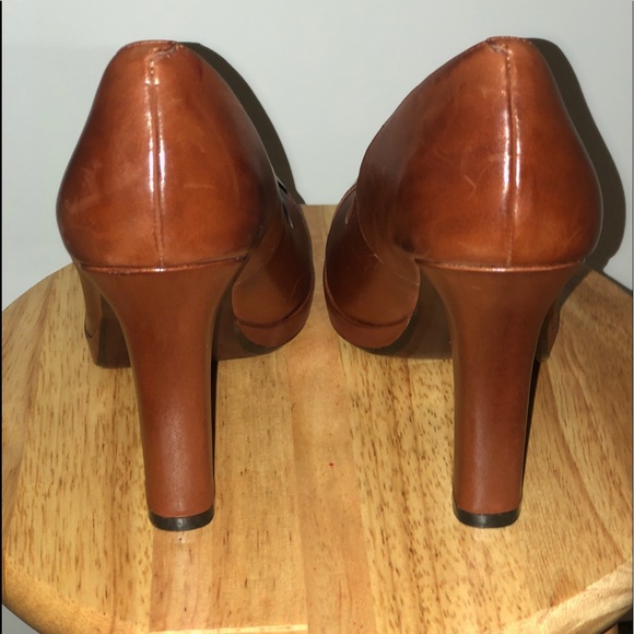 Cole Haan Chelsea Heels - Picture 4 of 8